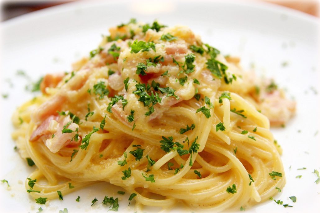 Spaguetti “Carbonara” con jamón ibérico